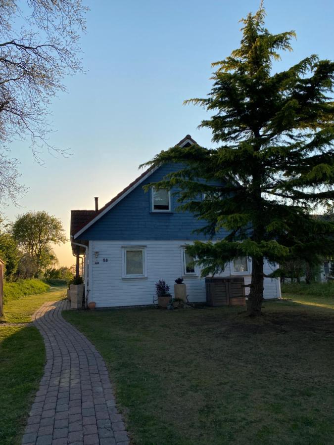 Freistehendes Einfamilienhaus Mit Boddenblick Naehe Ostsee Fuhlendorf  Exterior photo